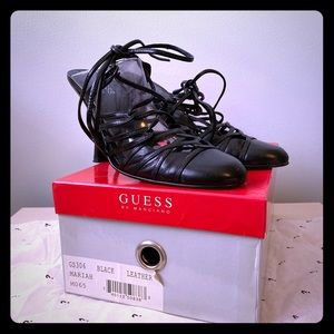 Side 6 Guess Heels 👠